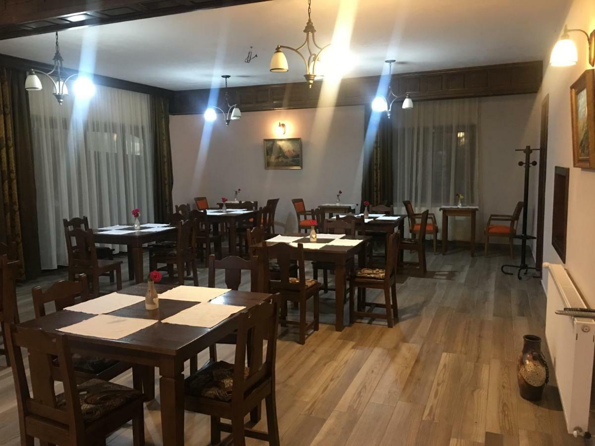 Pensiunea Valea Pinului Rau Sadului المظهر الخارجي الصورة